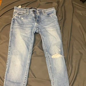 Hollister Supper skinny ripped jeans